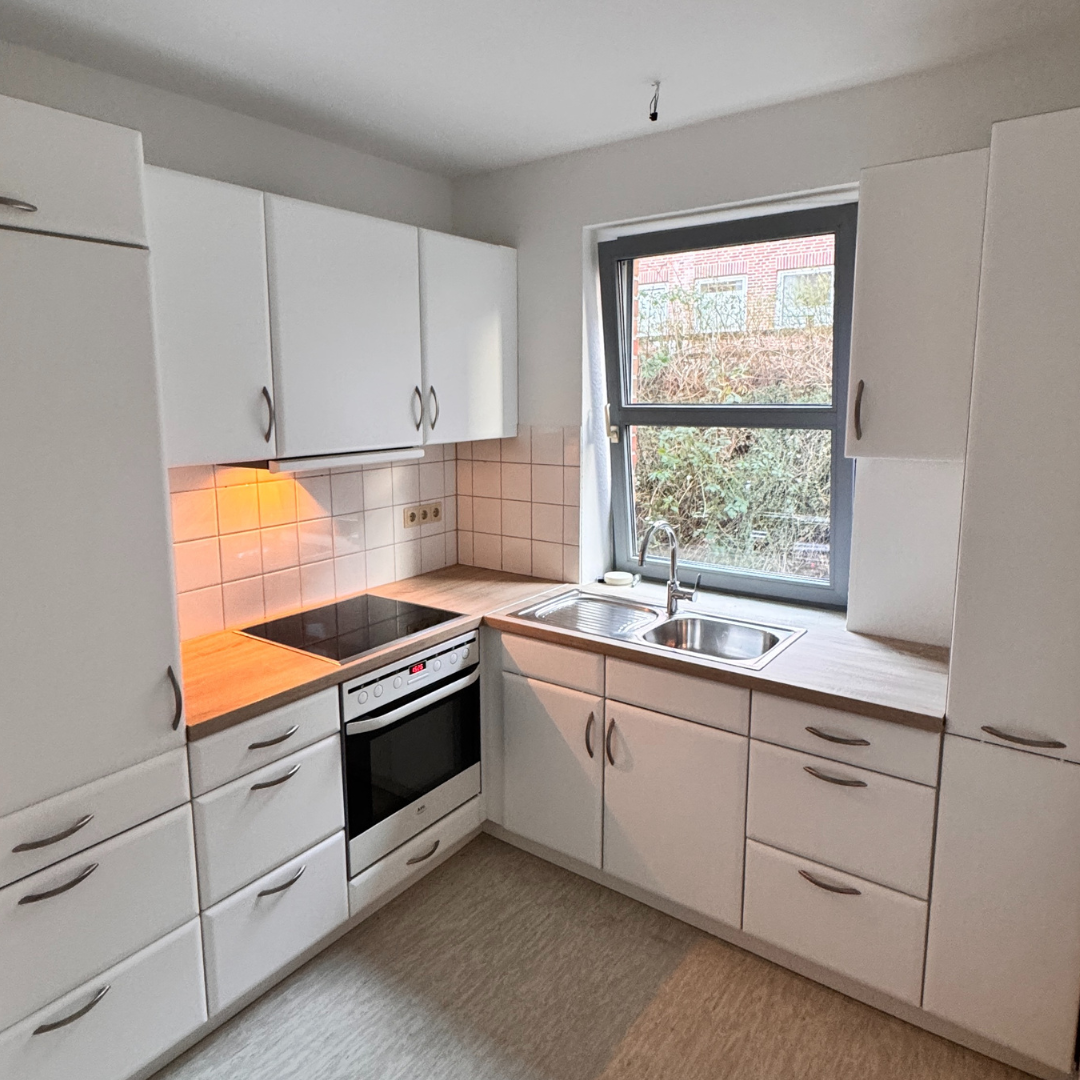 Neue Einbaugeräte, frische Oberflächen und eine klare Linienführung bringen frischen Wind in die Küche – bereit für viele neue Kochmomente.